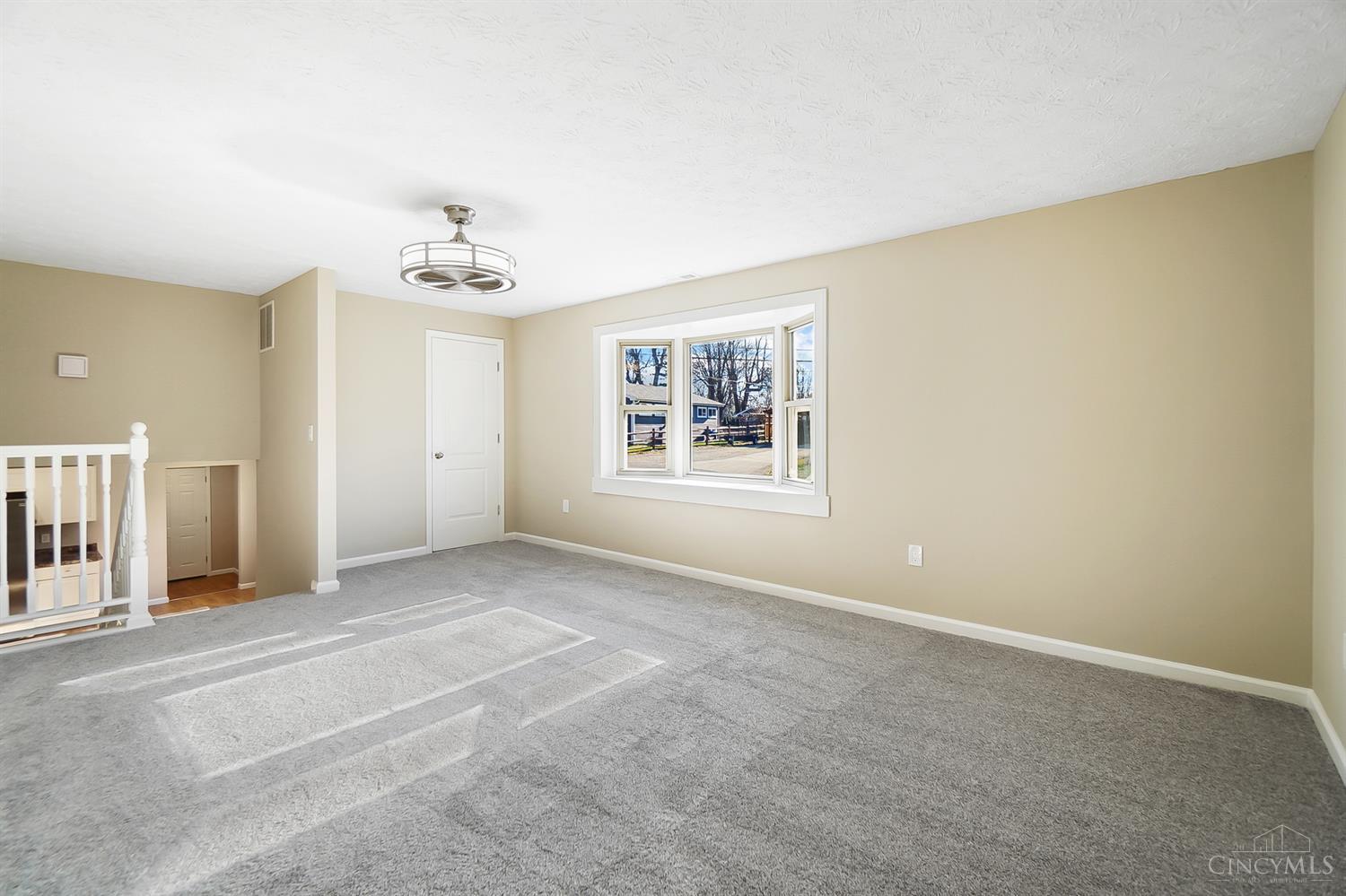 2454 Lilac Road Loveland, OH 45140 - Photo 10 of 26