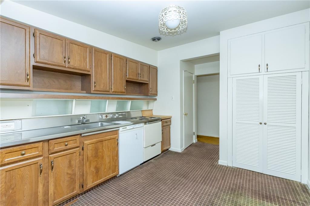 213 Beech Road Butler, PA 16001 - Photo 8 of 18 Gallery Image 8