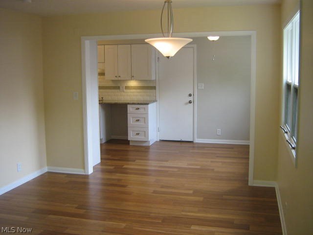 3677 Langton Road Cleveland, OH 44121 - Photo 7 of 29