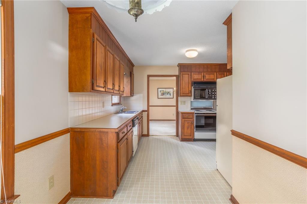2314 Turner Road Lexington, NC 27292 - Photo 12 of 40 Gallery Image 12