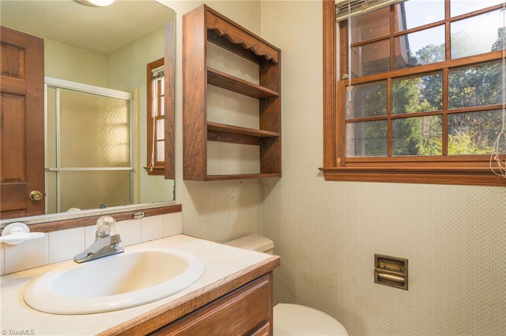 2314 Turner Road Lexington, NC 27292 - Photo 17 of 40 Gallery Image 17