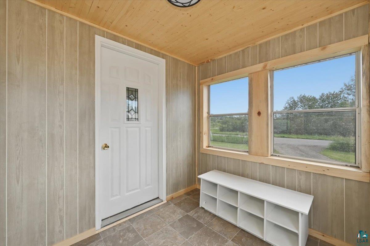 4095 Leiste Road Cloquet, MN 55720 - Photo 6 of 34