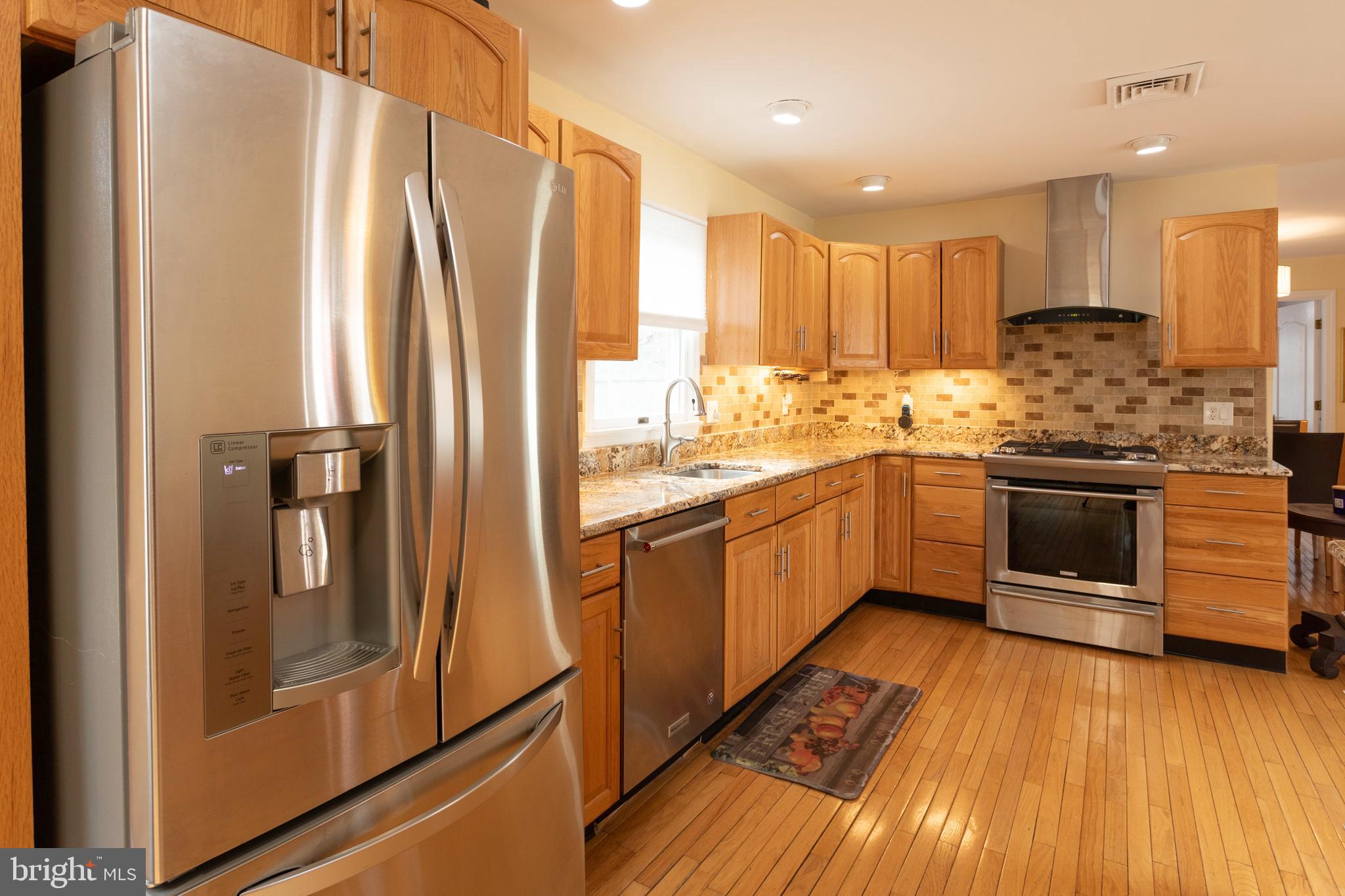 69 Rosehill Road Barnegat, NJ 08005 - Photo 7 of 77