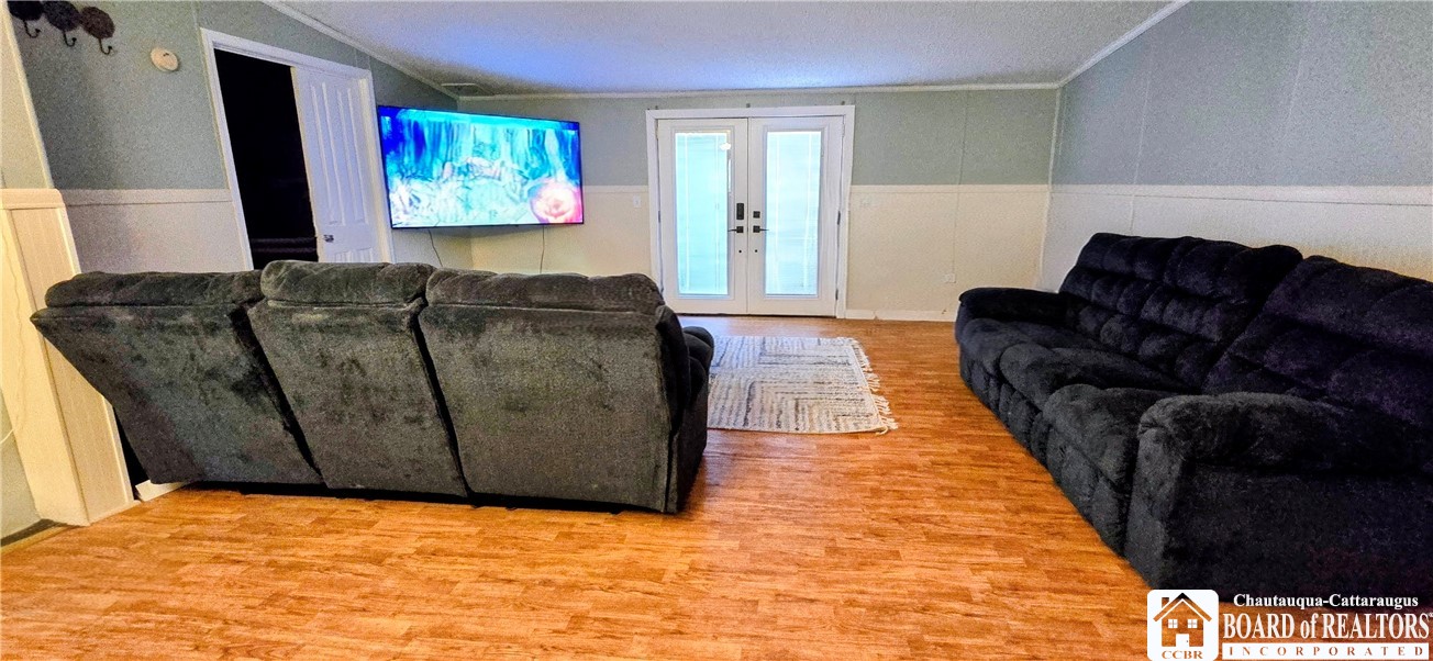 466 Forestland Road Portville, NY 14770 - Photo 12 of 32 Living Room