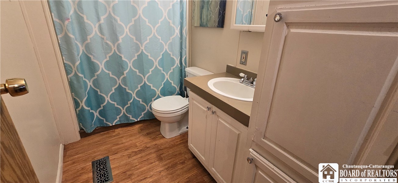 466 Forestland Road Portville, NY 14770 - Photo 25 of 32 Main Bathroom