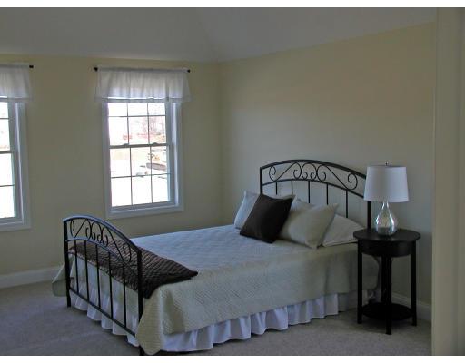 24 Cart Path Road Dracut, MA 01826 - Photo 10 of 12 Gallery Image 10