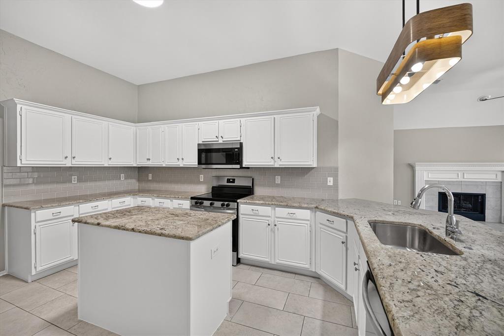 10317 Hunter Run Frisco, TX 75035 - Photo 6 of 40