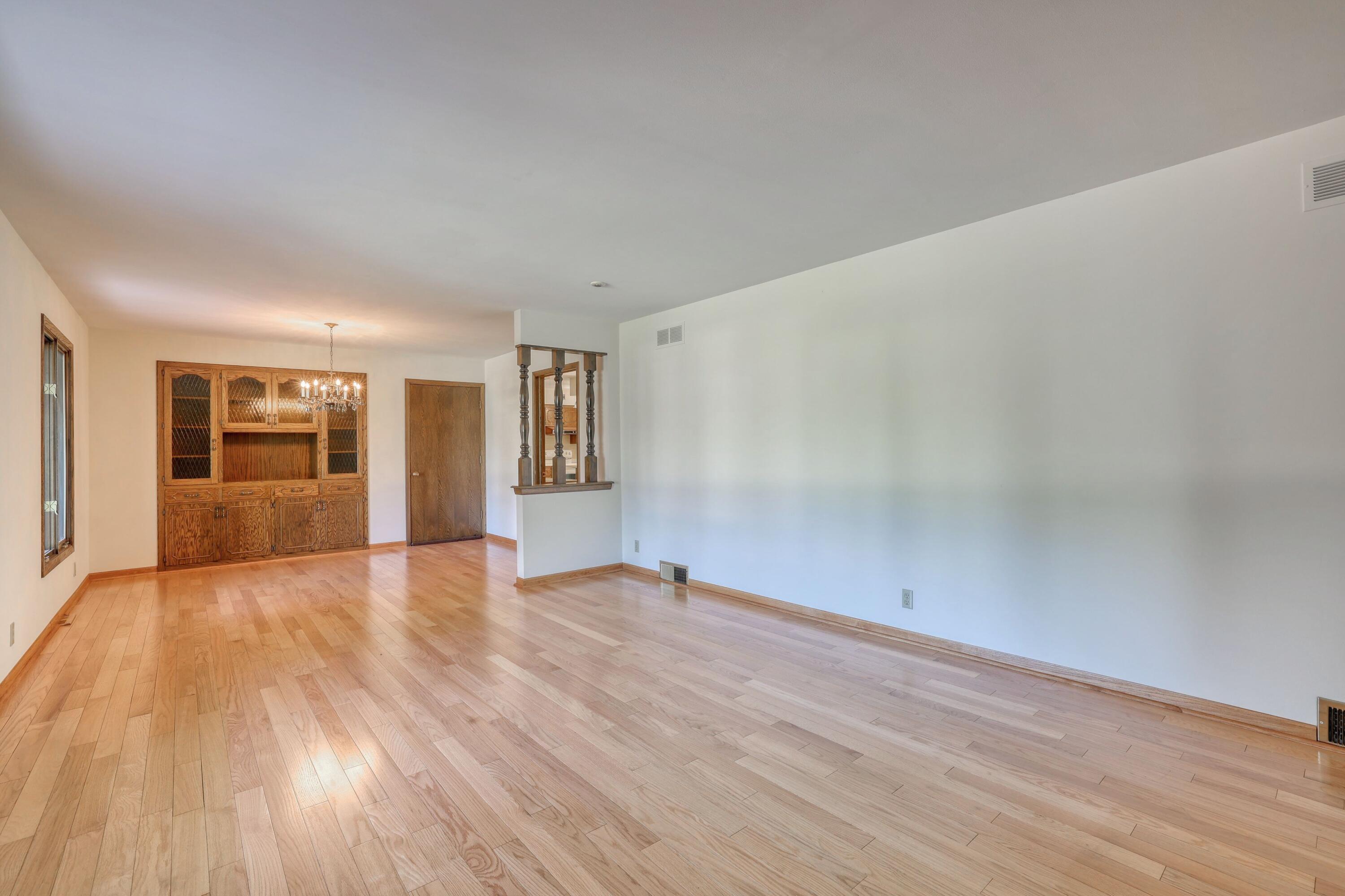 3910 Fresno Road Brookfield, WI 53045 - Photo 11 of 47 Living To Dining