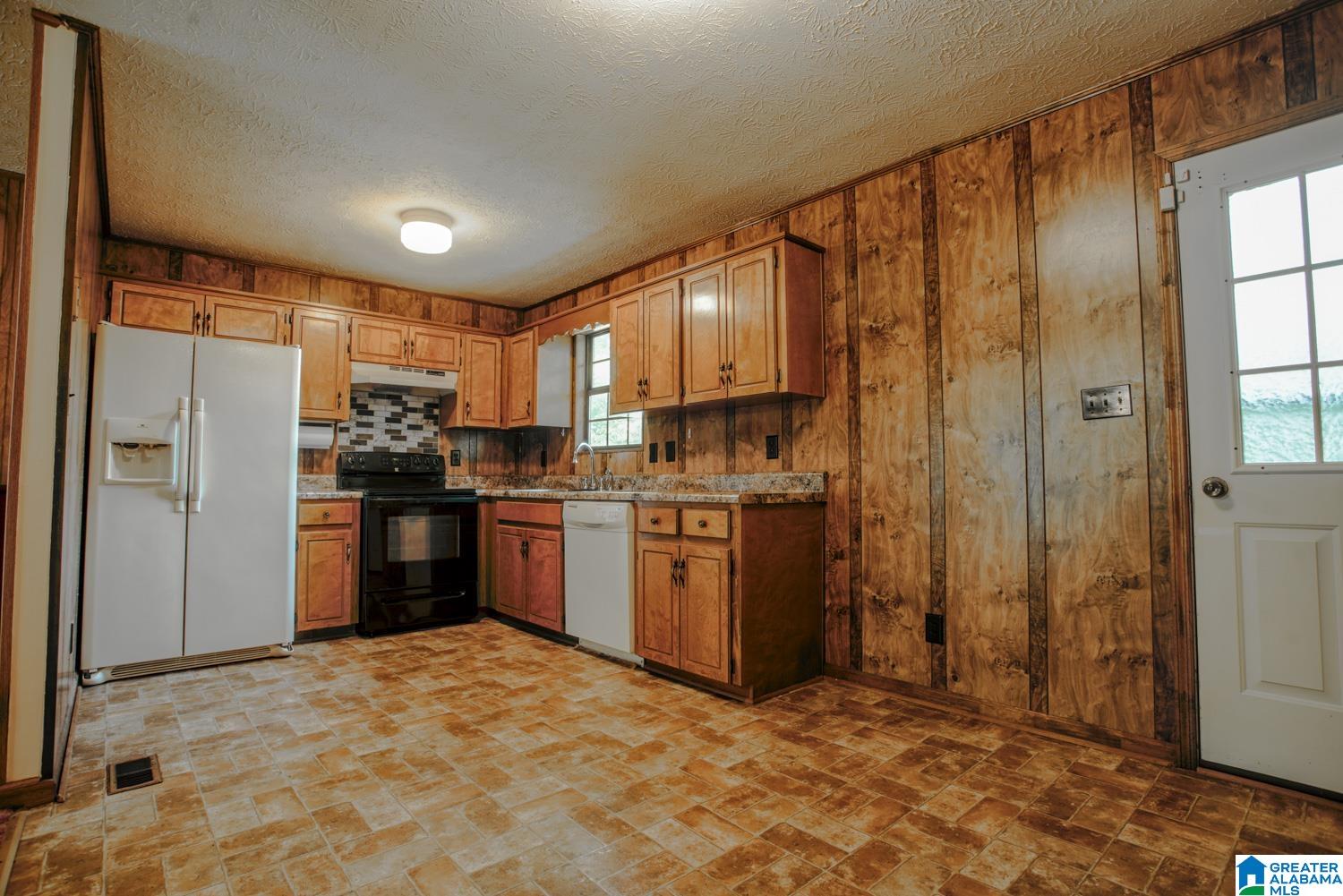 510 Cave Road Anniston, AL 36206 - Photo 9 of 24
