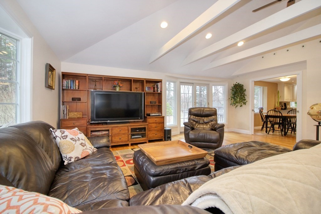 22 Ledgetree Road Medfield, MA 02052 - Photo 14 of 39 Gallery Image 14