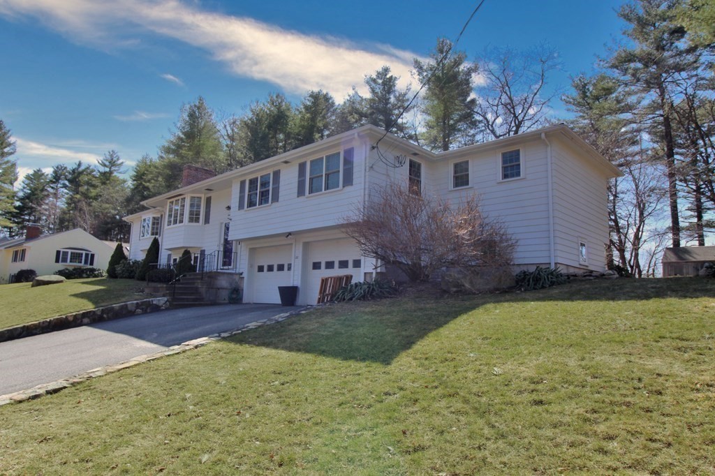 22 Ledgetree Road Medfield, MA 02052 - Photo 36 of 39 Gallery Image 36