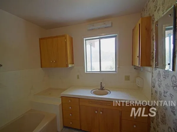 $1,495,000 | 2671 West Frk Road, Council, ID 83612