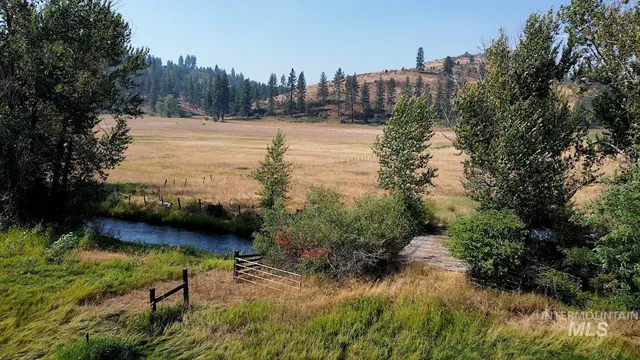 $1,495,000 | 2671 West Frk Road, Council, ID 83612