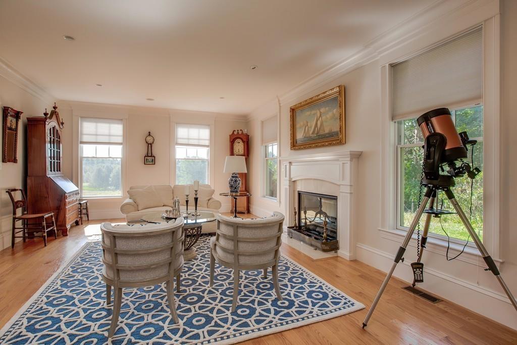 394 Pope Road Concord, MA 01742 - Photo 7 of 42