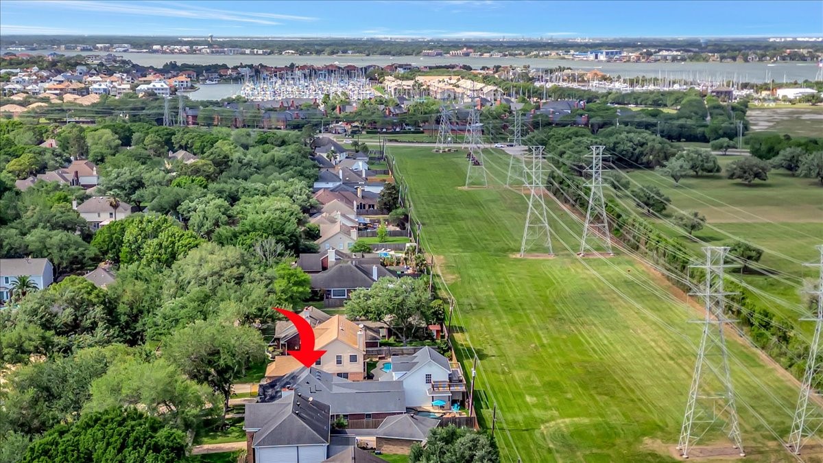 306 Sunset Ridge Drive League City, TX 77573 - Photo 49 of 50 an aerial view of lake residential house with outdoor space and swimming pool