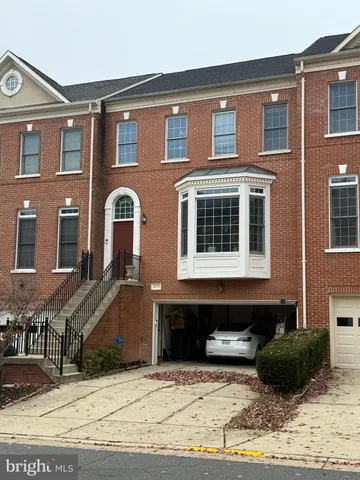 $3,800 | 4550 Fair Valley Drive, Fairfax, VA 22033
