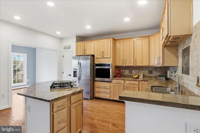 $3,800 | 4550 Fair Valley Drive, Fairfax, VA 22033