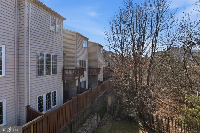 $3,800 | 4550 Fair Valley Drive, Fairfax, VA 22033