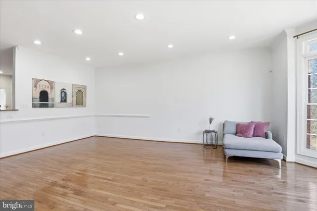 $3,800 | 4550 Fair Valley Drive, Fairfax, VA 22033