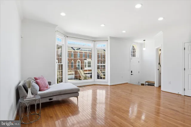 $3,800 | 4550 Fair Valley Drive, Fairfax, VA 22033