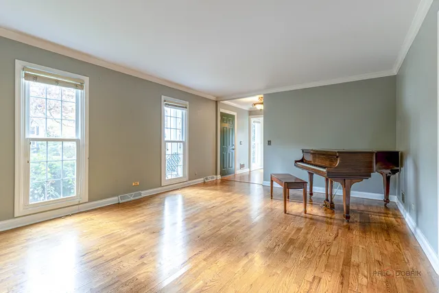 $658,000 | 6 Robin Hood Court, Lincolnshire, IL 60069