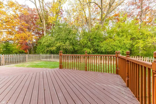 $658,000 | 6 Robin Hood Court, Lincolnshire, IL 60069