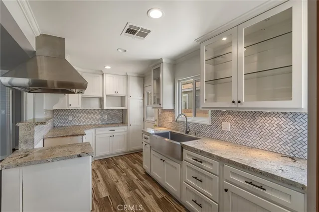 a view of a storage & utility room