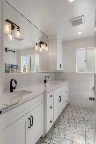 $1,650,000 | 1532-1534 West 221st Street, Torrance, CA 90501