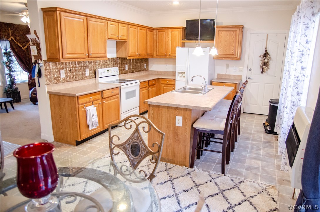 2861 Gold Mine Road Palmyra, VA 22963 - Photo 11 of 32 a dining hall with stainless steel appliances kitchen island granite countertop a sink and a granite counter tops