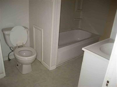 2406 Flushing Road Flint, MI 48504 - Photo 5 of 5 20119345-4.JPG