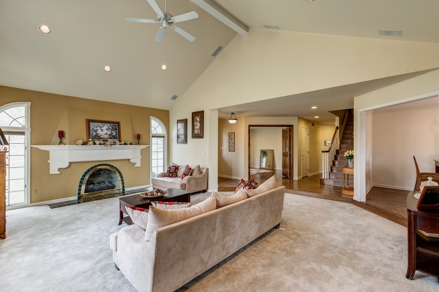 12522 Red Gate Road Evansville, IN 47725 - Photo 3 of 35 Gallery Image 3