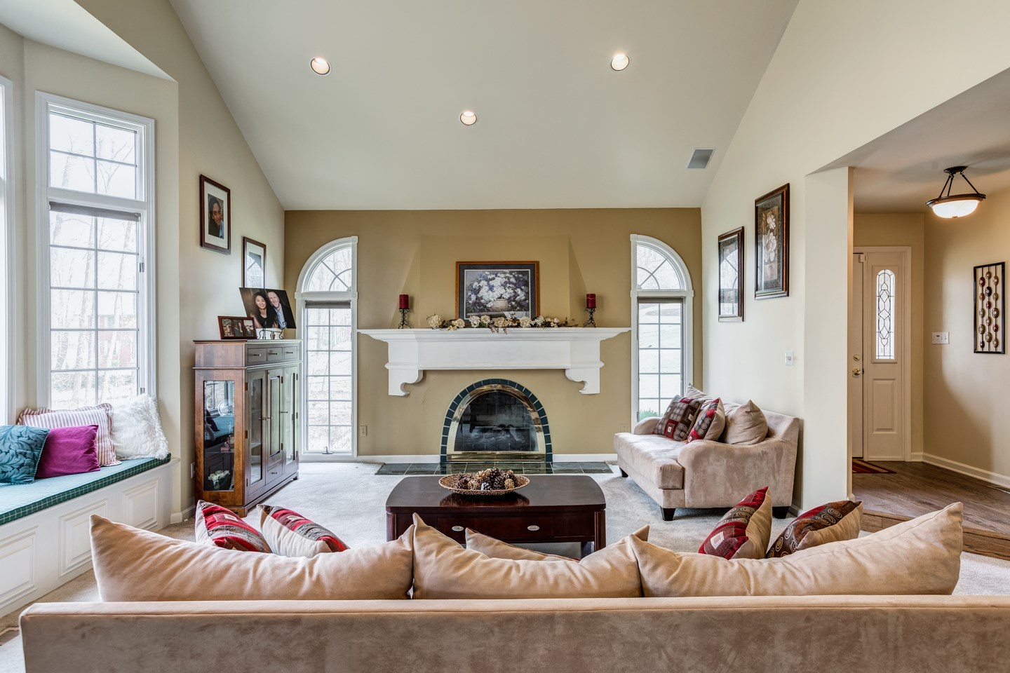 12522 Red Gate Road Evansville, IN 47725 - Photo 4 of 35 Gallery Image 4