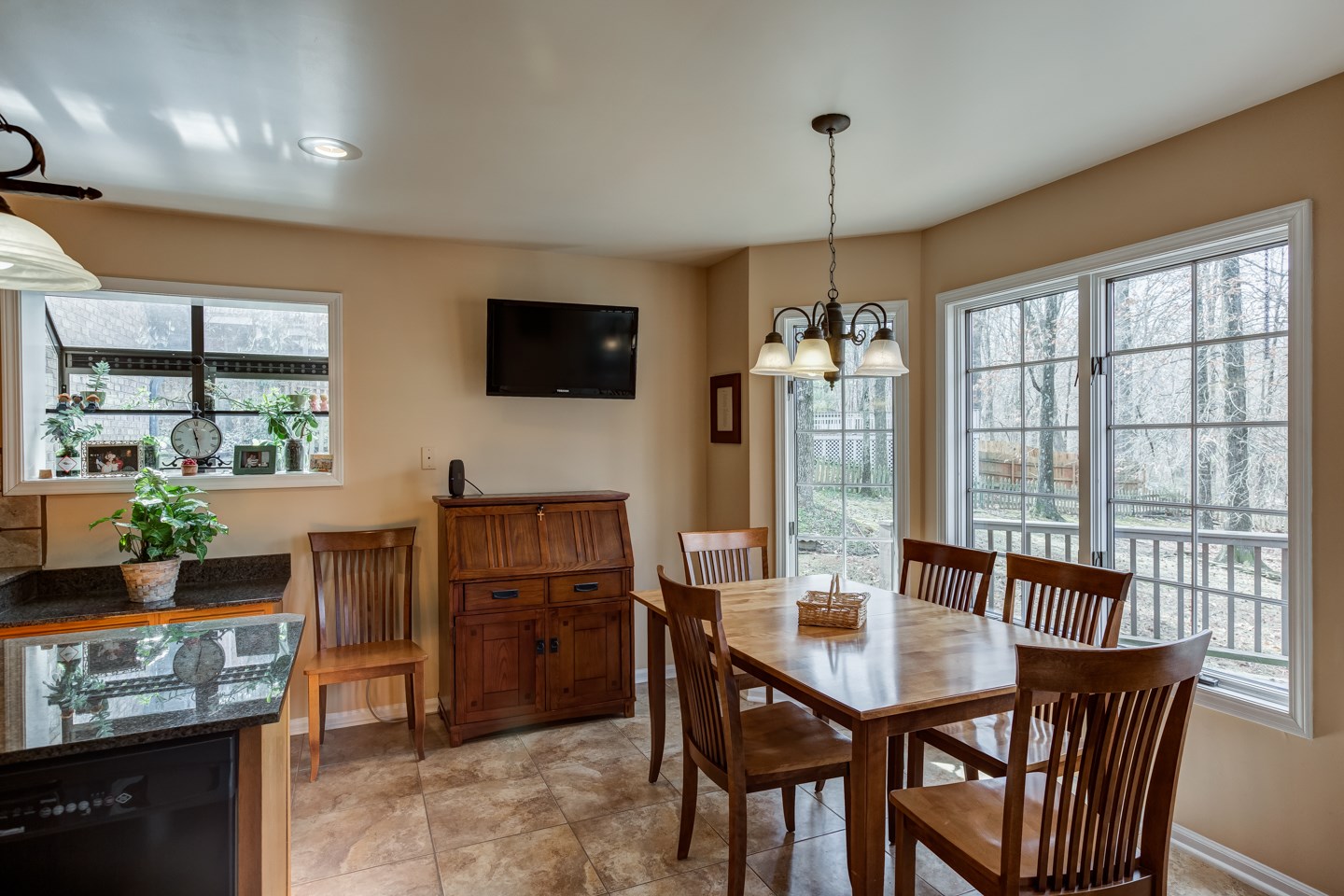12522 Red Gate Road Evansville, IN 47725 - Photo 9 of 35 Gallery Image 9
