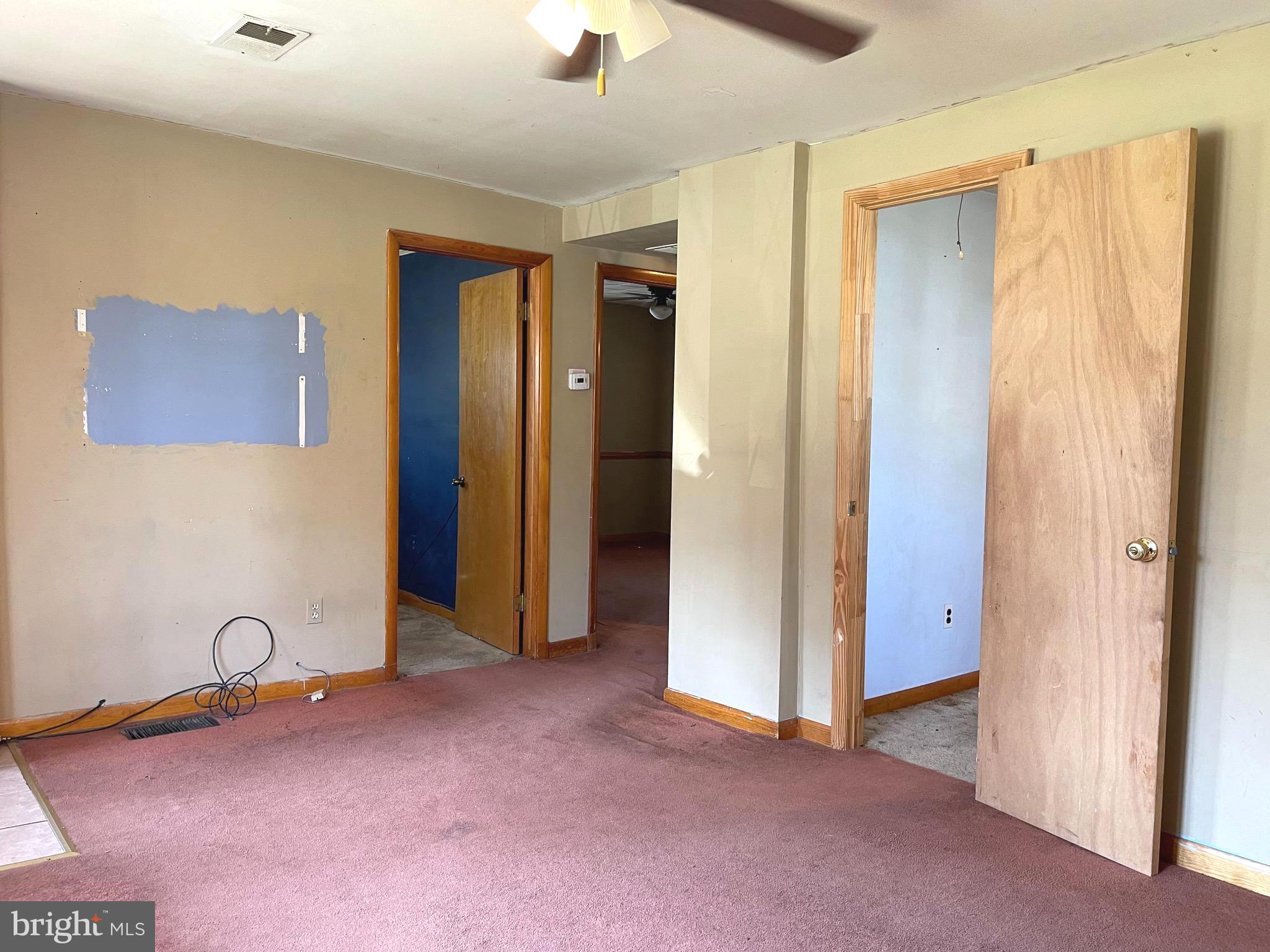 948 Renfrew Street Baltimore, MD 21221 - Photo 7 of 28 Gallery Image 7