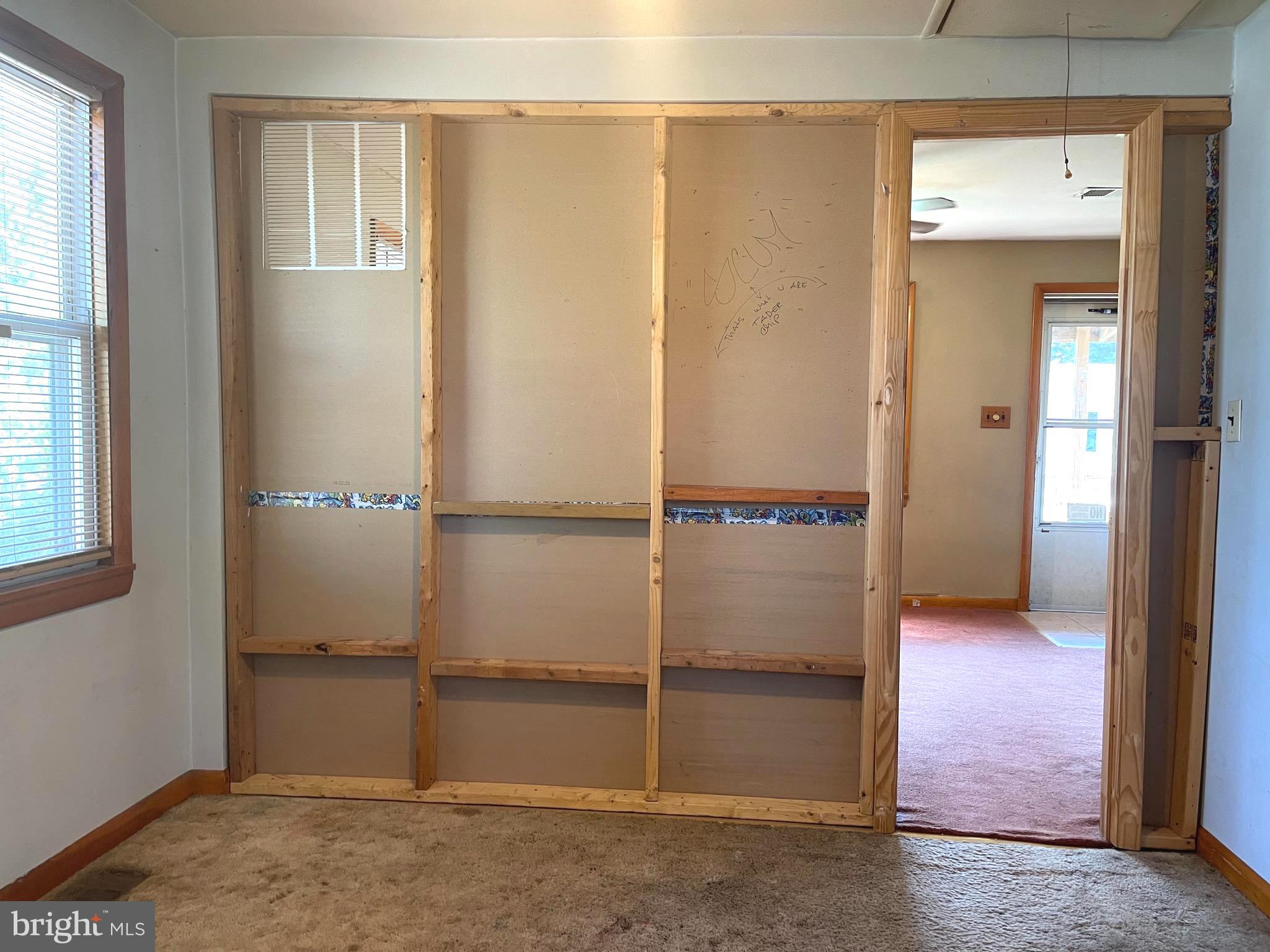 948 Renfrew Street Baltimore, MD 21221 - Photo 8 of 28 Gallery Image 8