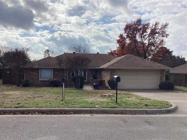 $470,000 | 2841 Southridge Drive, Grapevine, TX 76051