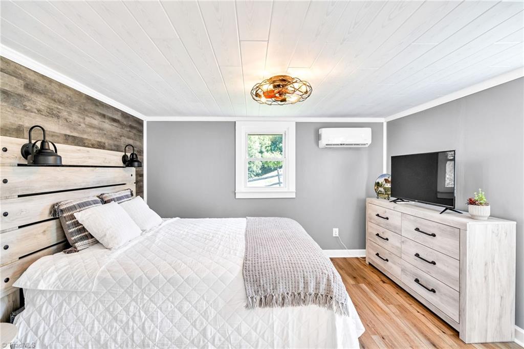 922 Prathers Creek Ch Road Laurel Springs, NC 28644 - Photo 18 of 35