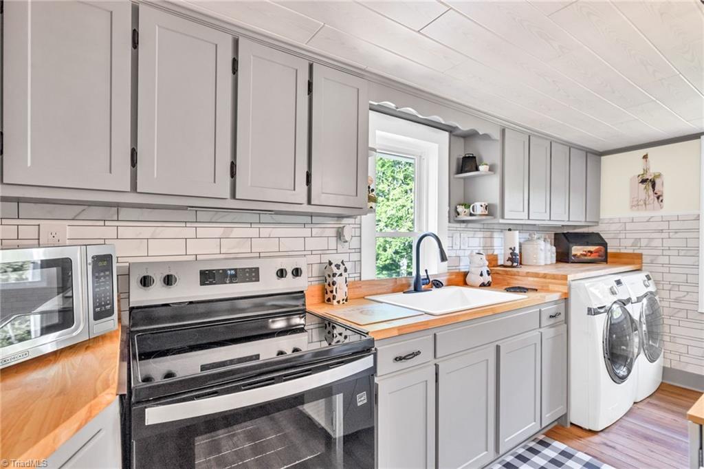 922 Prathers Creek Ch Road Laurel Springs, NC 28644 - Photo 24 of 35