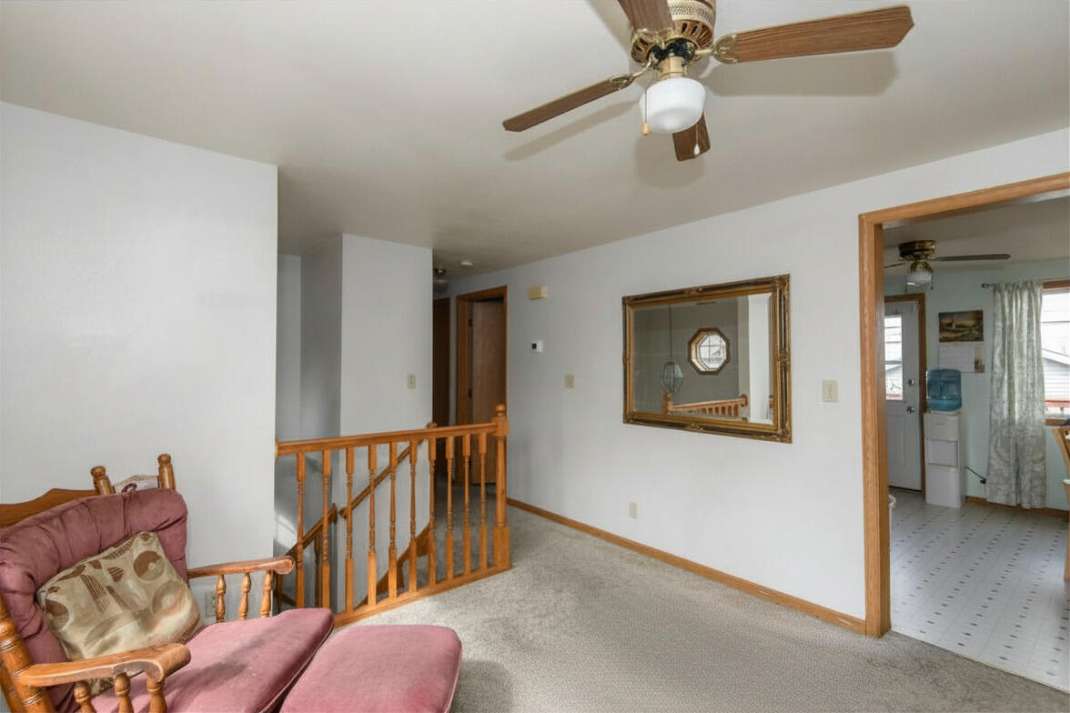 4622 North 125th Street Butler, WI 53007 - Photo 4 of 26 Open Stairwell