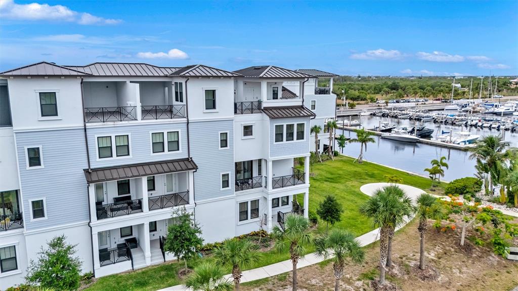 3027 Bermuda Sloop Circle Ruskin, FL 33570 - Photo 5 of 53