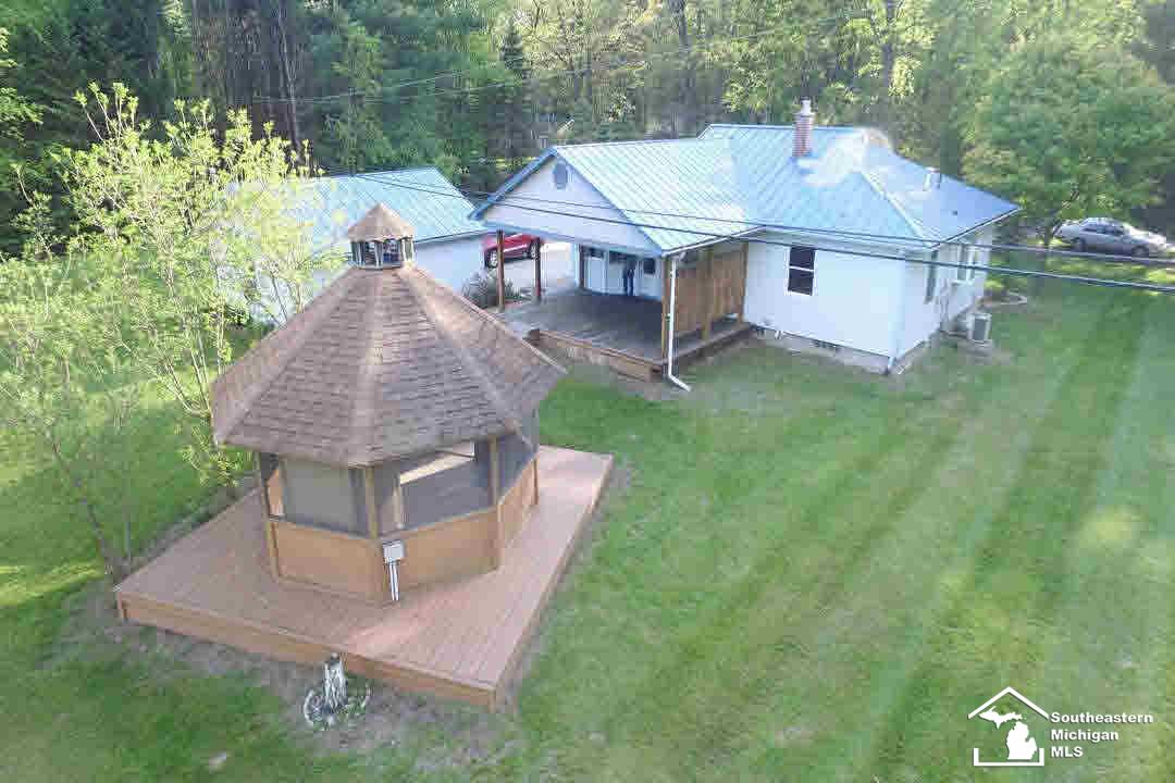 2189 Wells Road Dundee, MI 48131 - Photo 13 of 40