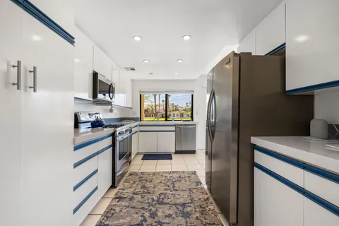 $499,900 | 68265 Village Drive, Cathedral City, CA 92234