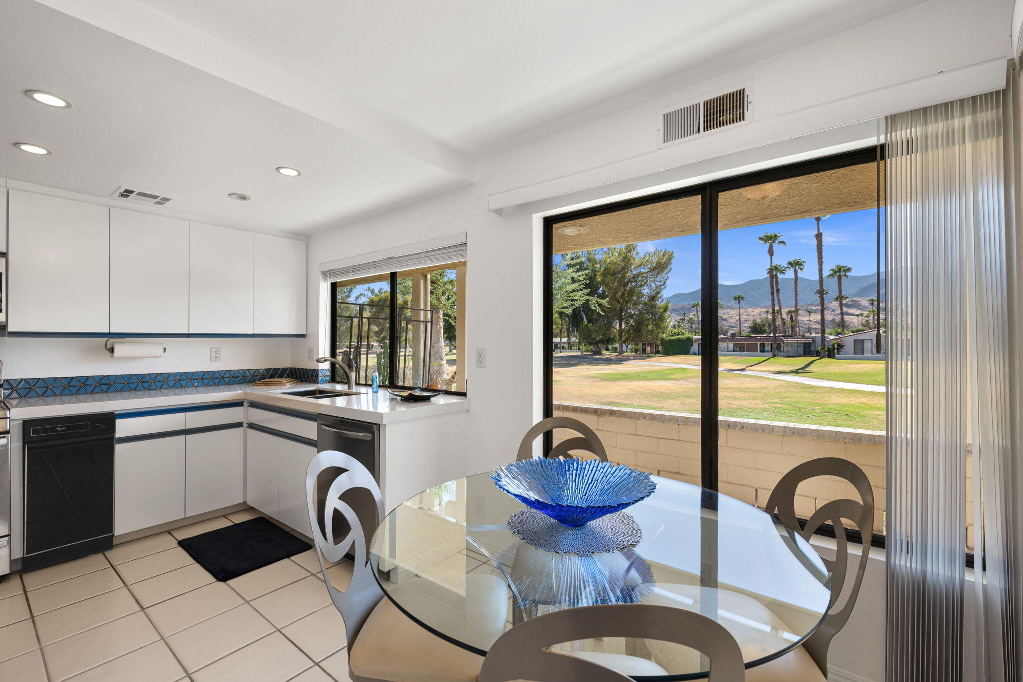 68265 Village Drive Cathedral City, CA 92234 - Photo 25 of 57 48-web-or-mls-8M4A3153