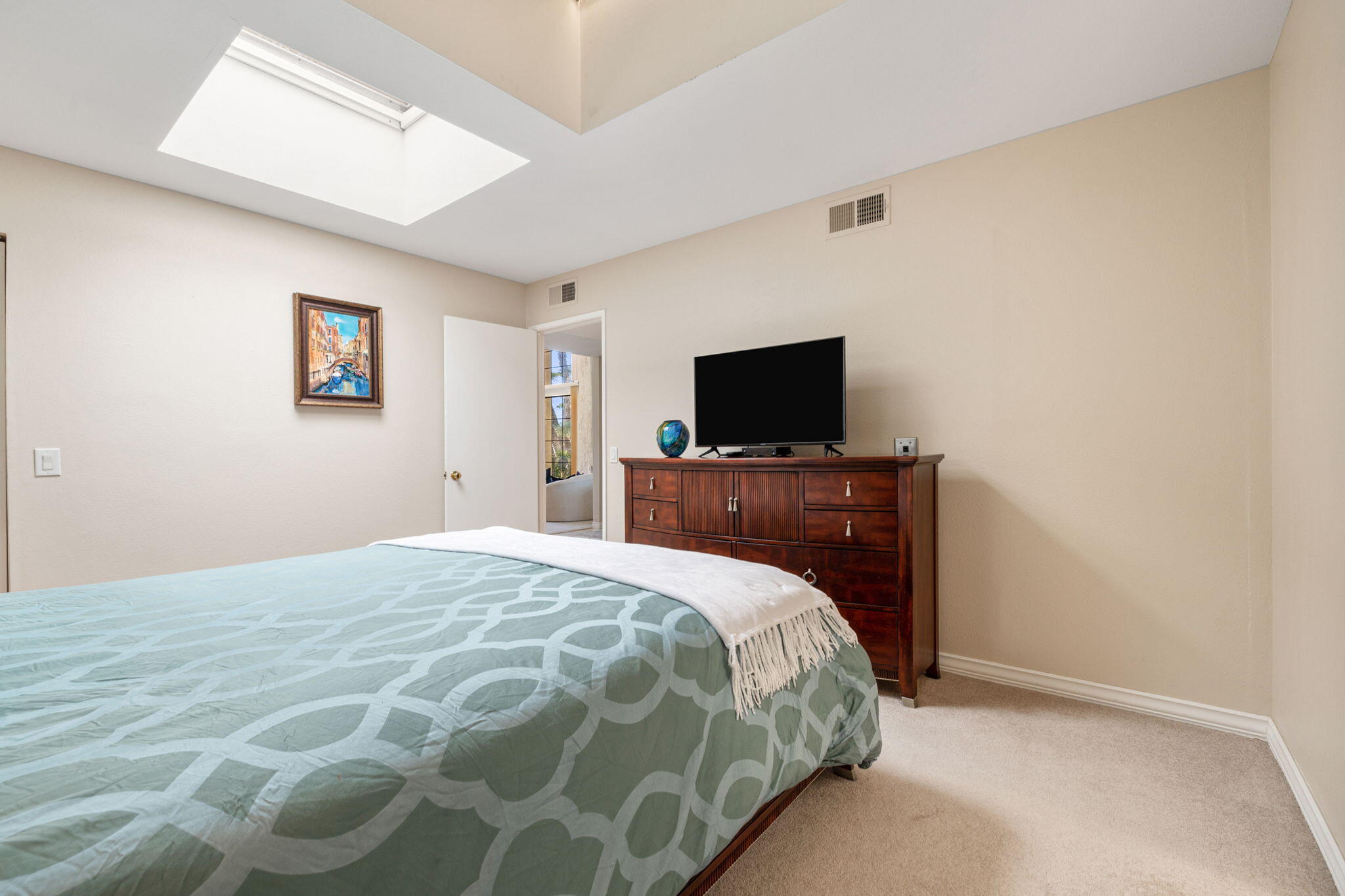 68265 Village Drive Cathedral City, CA 92234 - Photo 34 of 57 28-web-or-mls-8M4A3040