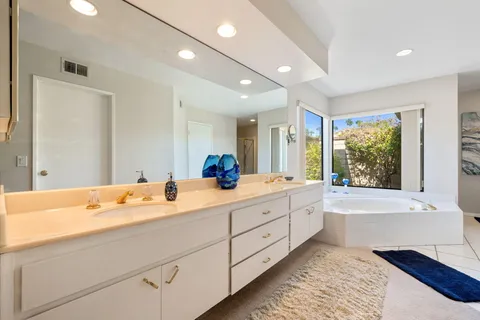 $499,900 | 68265 Village Drive, Cathedral City, CA 92234