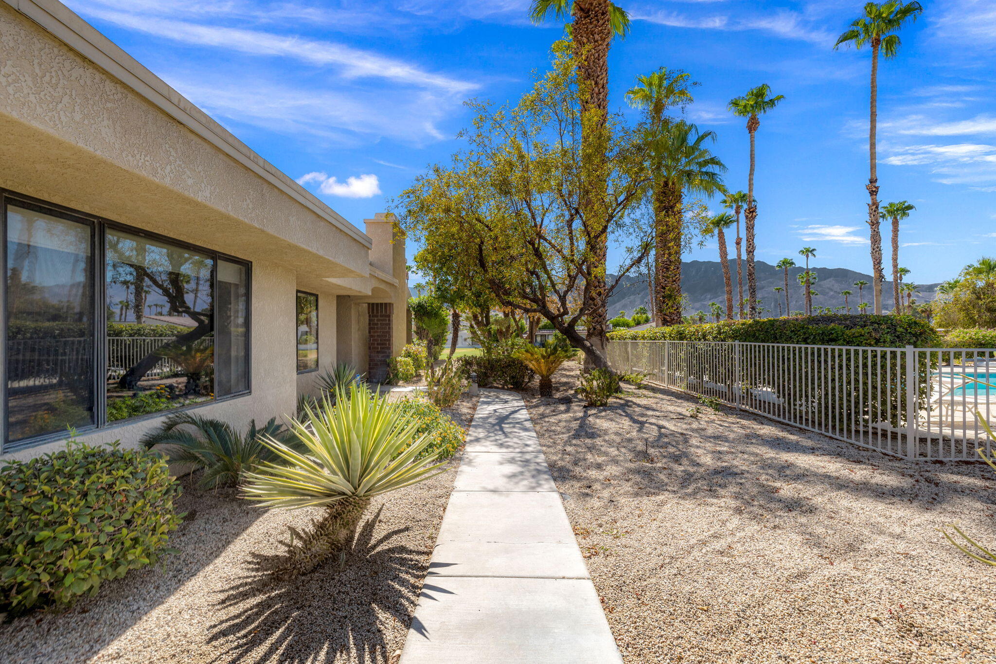 68265 Village Drive Cathedral City, CA 92234 - Photo 6 of 57 4-web-or-mls-8M4A2891