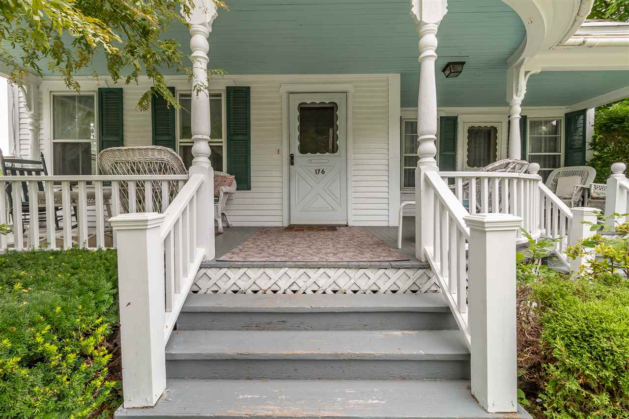 176 W Road Manchester, VT 05254 - Photo 2 of 28 Gallery Image 2