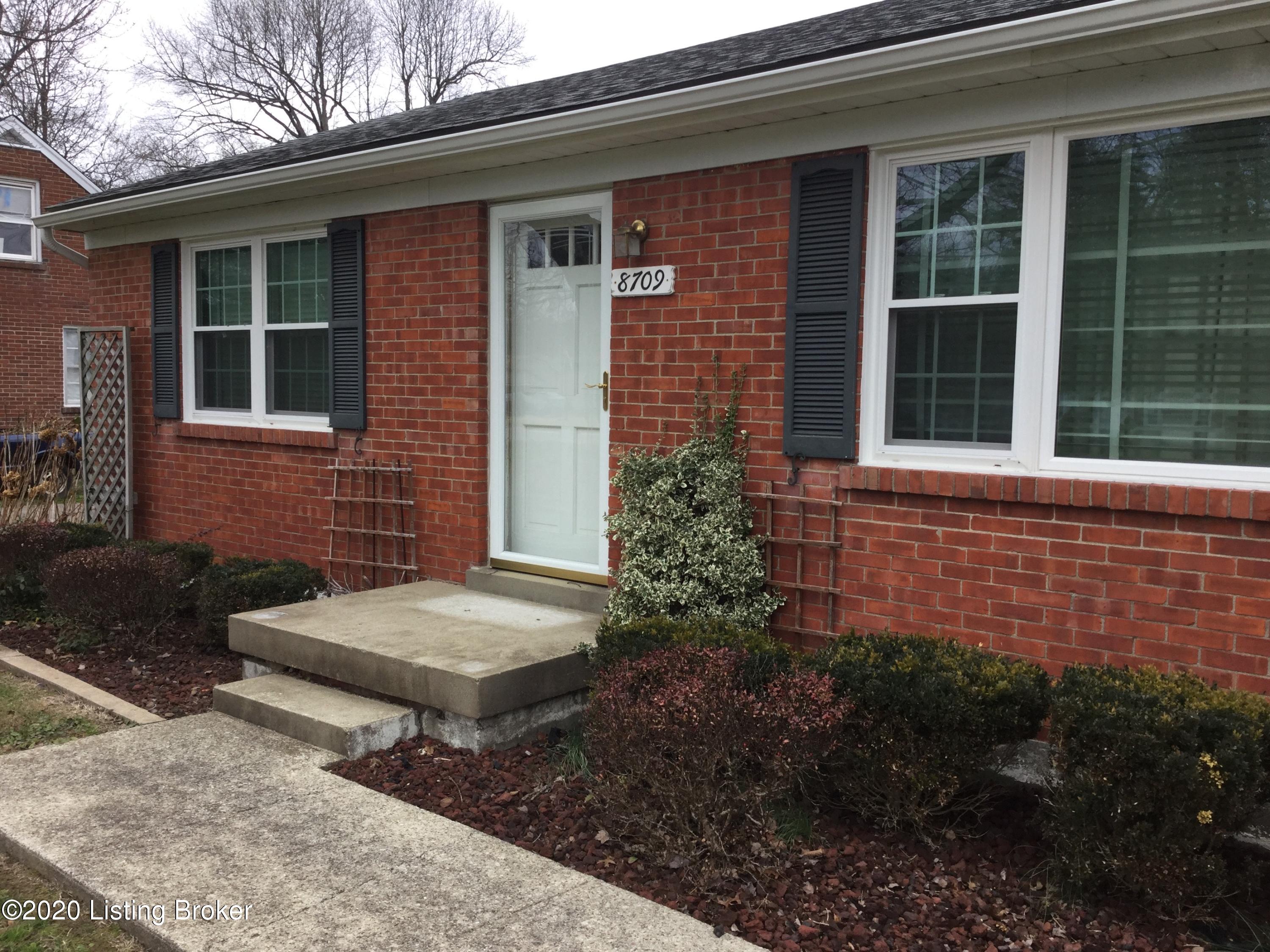 8709 Ferndale Road Louisville, KY 40291 - Photo 7 of 27 IMG_0815