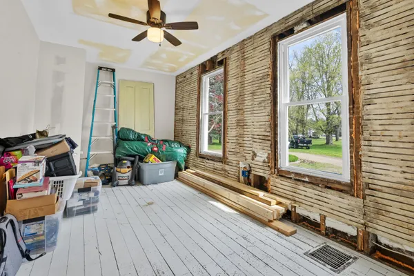 $225,000 | 6817 East T Avenue, Vicksburg, MI 49097