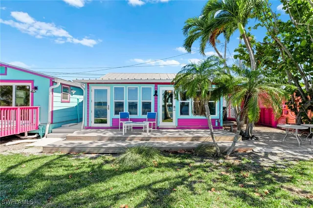 a view of park with large tree